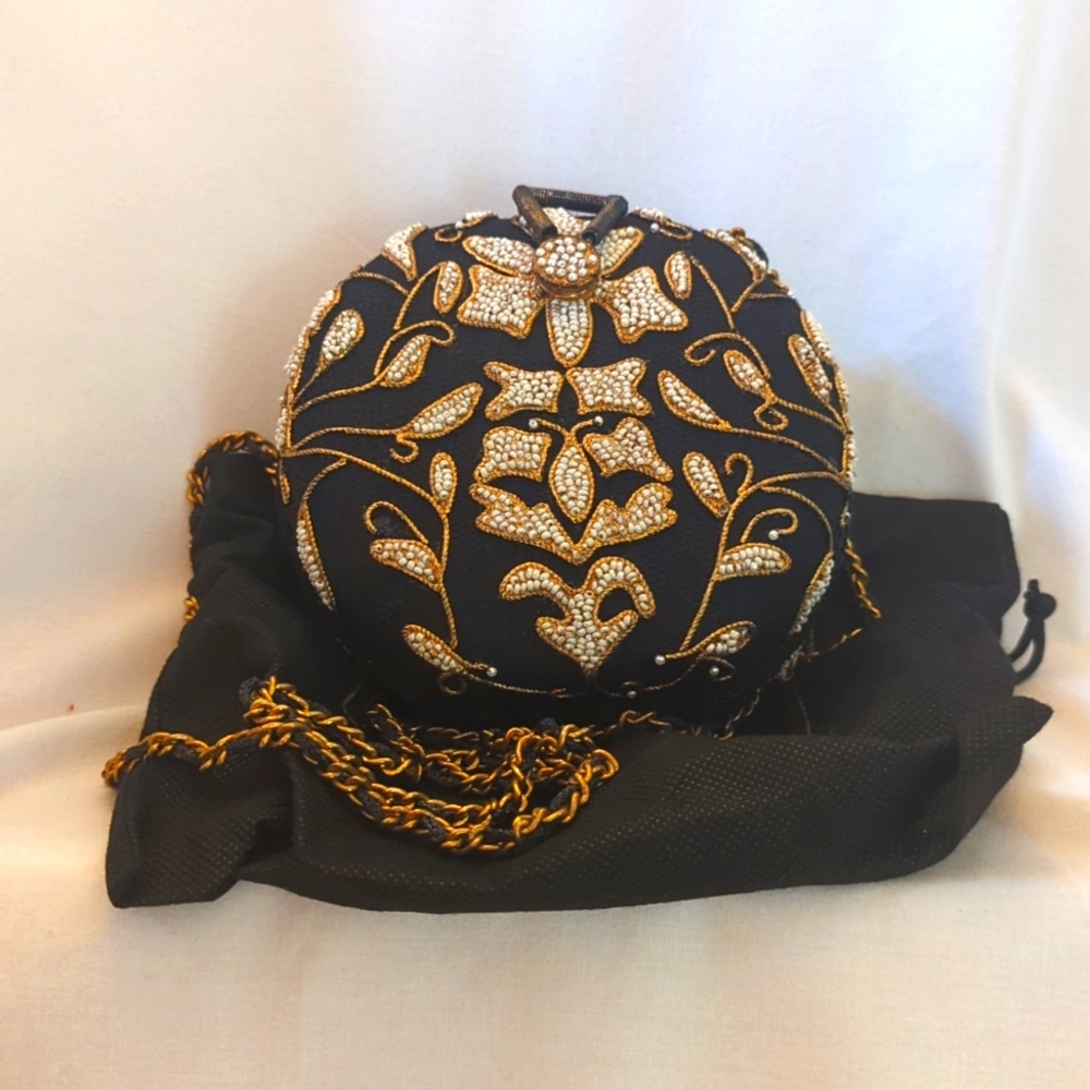 Mary Frances purse